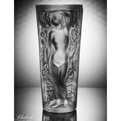 Schubert Glass Replica