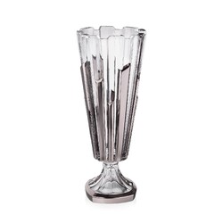 Bohemia Treasury - Bolero footed vase Chord